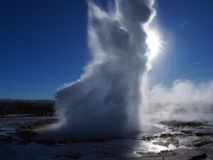 紅葉を楽しむ絶景温泉のペア宿泊プランと貸切露天はどこがおすすめ？